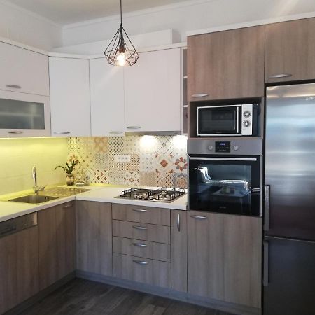 Hotel Apartman Komadina Makarska Zewnętrze zdjęcie