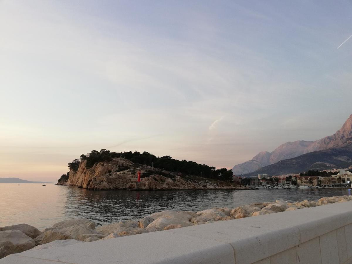 Hotel Apartman Komadina Makarska Zewnętrze zdjęcie