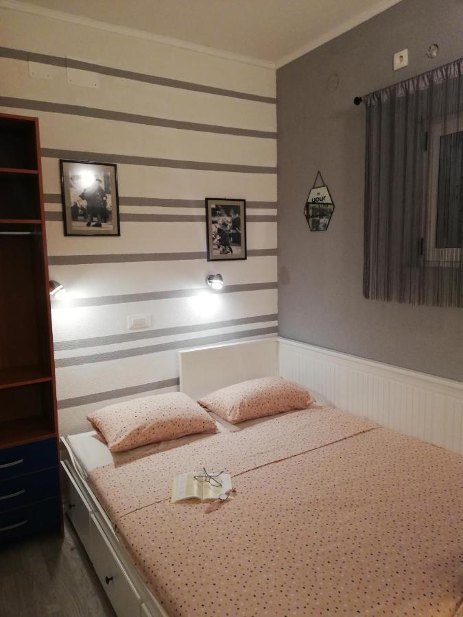 Hotel Apartman Komadina Makarska Zewnętrze zdjęcie