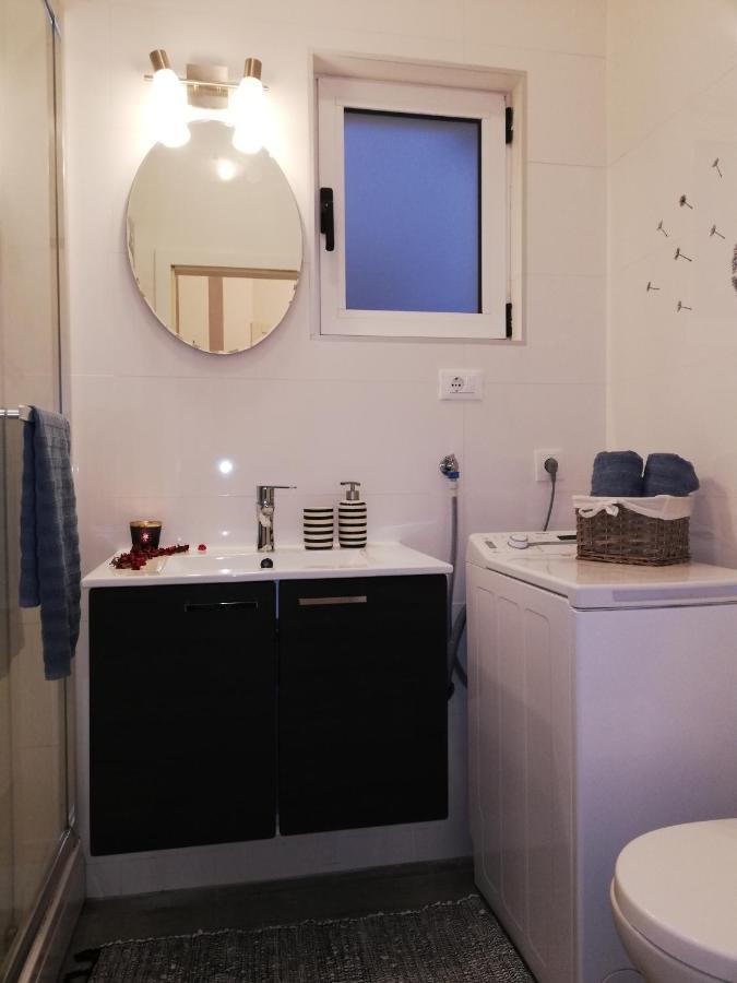 Hotel Apartman Komadina Makarska Zewnętrze zdjęcie
